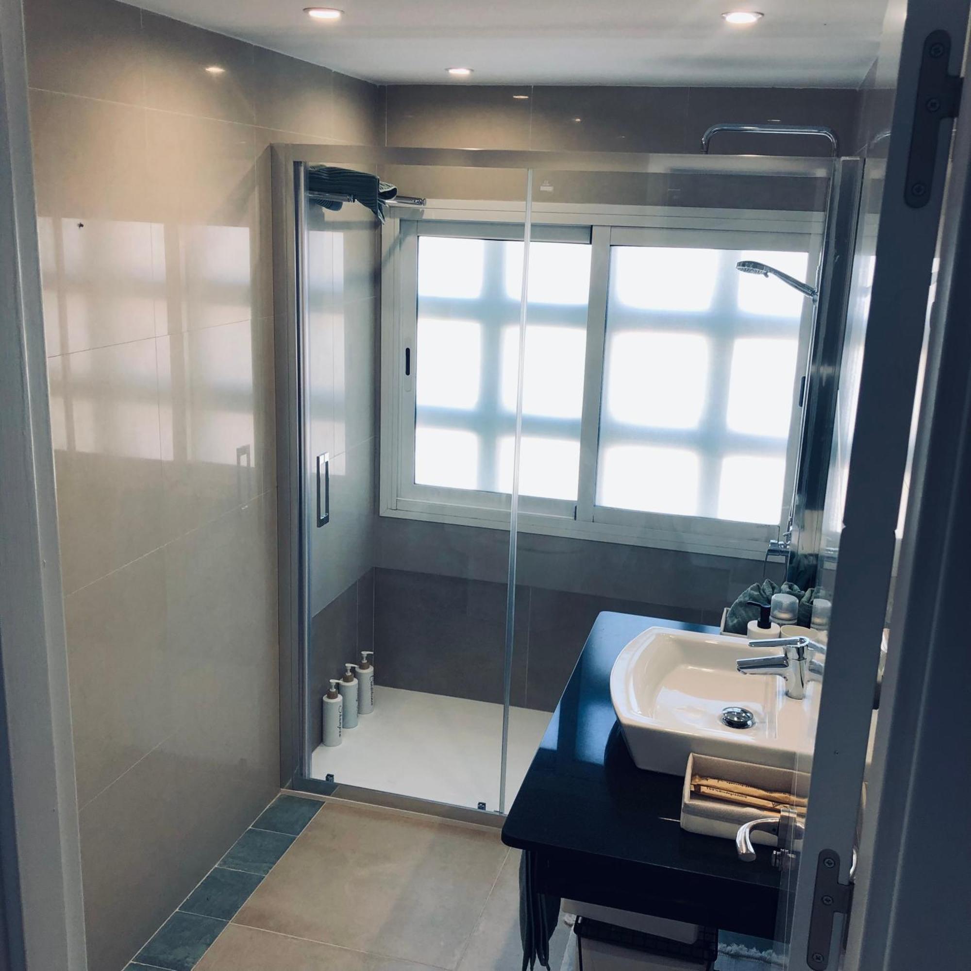 Apartamento Superior Alay En Puerto Marina Playa Беналмадена Екстериор снимка